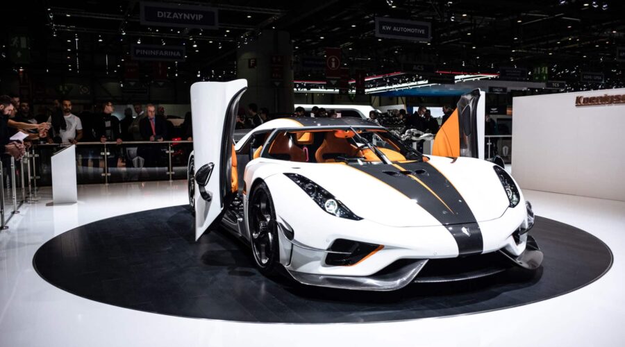 What’s the difference between a Supercar and a Hypercar?